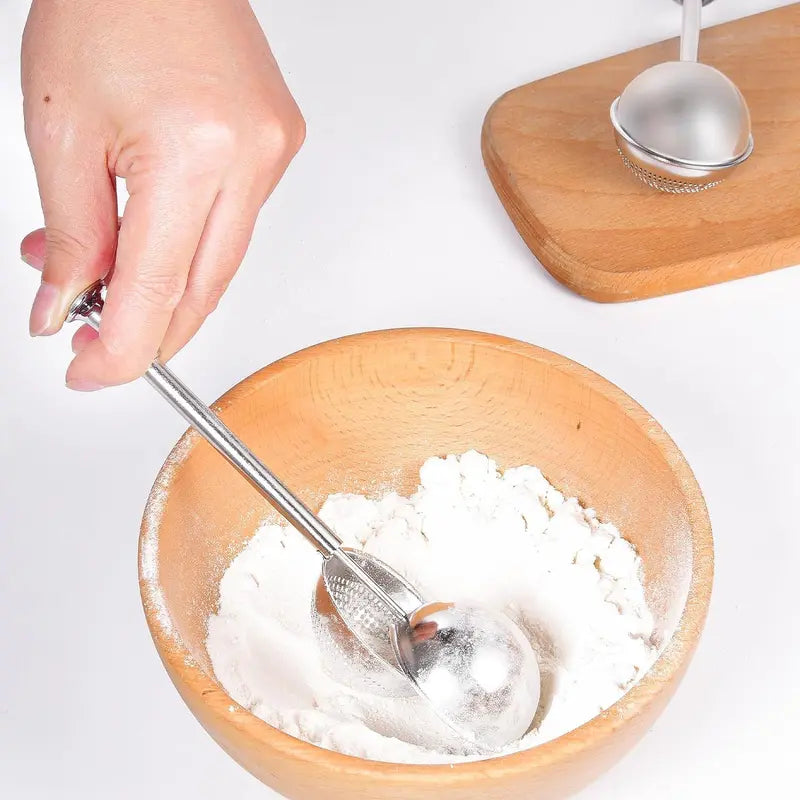 Stainless Steel Flour Duster for Baking – Long-Handled Flour Sifter & Powdered Sugar Shaker (2PCS)